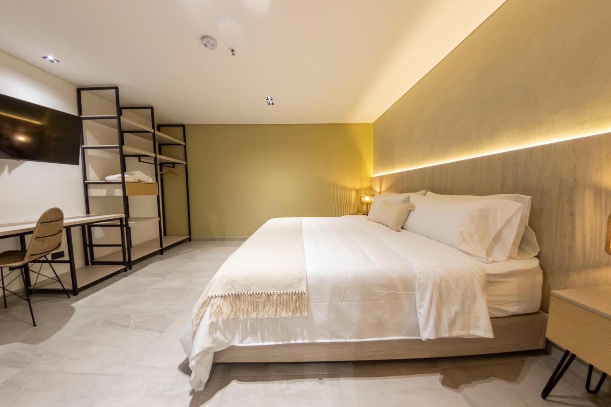 Sonata 44 Hotel Laureles Medellín Exteriör bild