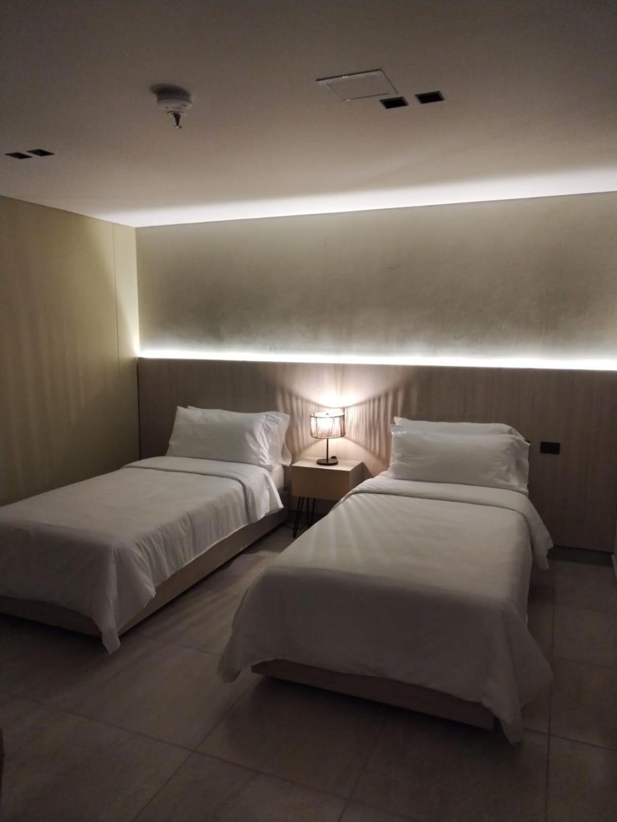 Sonata 44 Hotel Laureles Medellín Exteriör bild