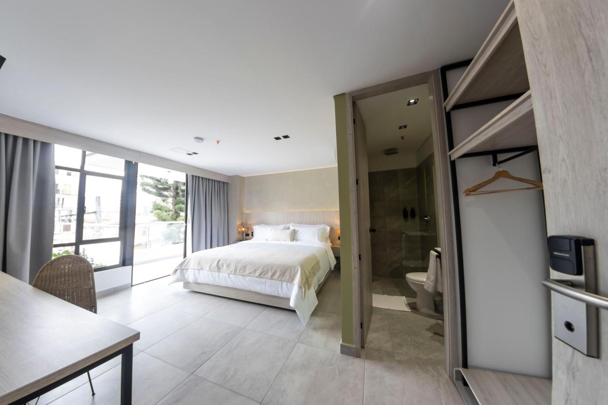 Sonata 44 Hotel Laureles Medellín Exteriör bild