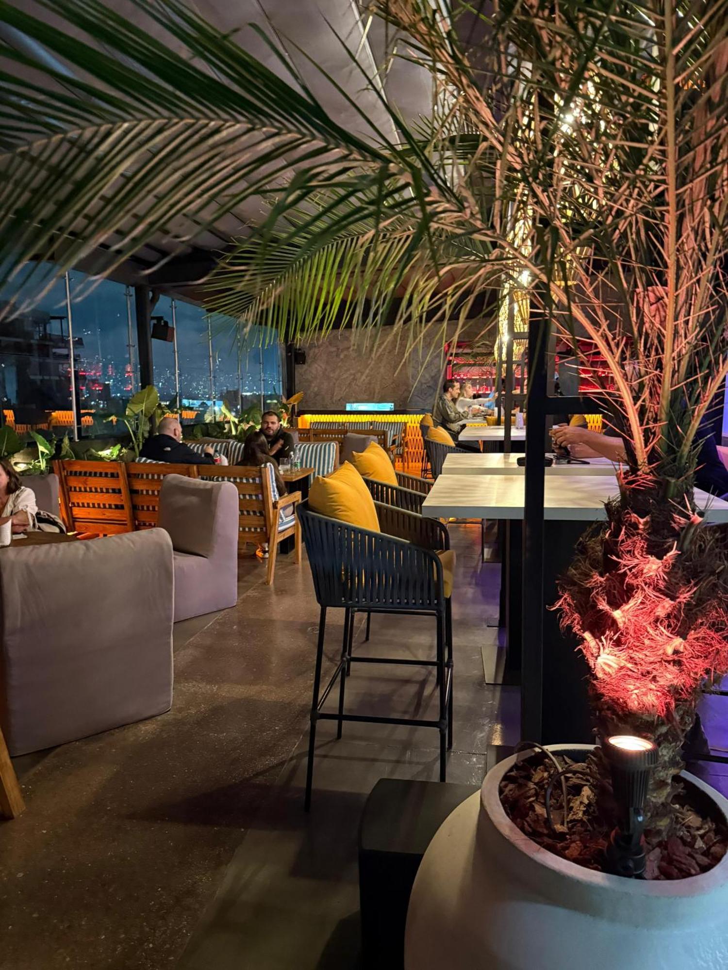 Sonata 44 Hotel Laureles Medellín Exteriör bild